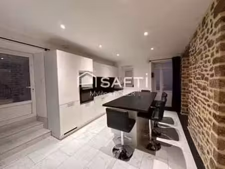 vente maison à saint-denis-de-gastines (53500) : à vendre / 108m² saint-denis-de-gastines