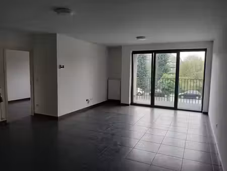 appartement 1 chambre ganshoren  balcon  lumineux