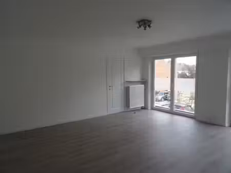bel appartement 2 ch situé dans un quartier résidentiel