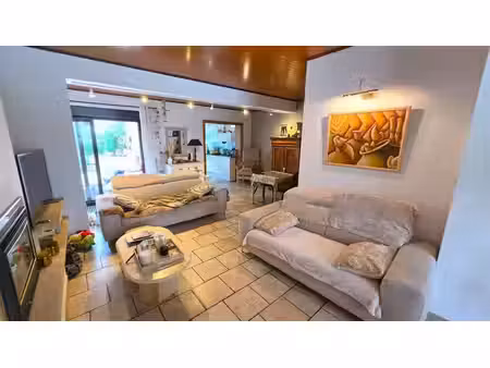 superbe maison avec jardin et garage !
