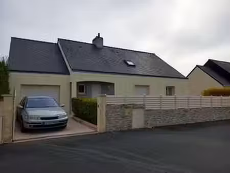 location maison à couëron (44220) : à louer / 140m² couëron