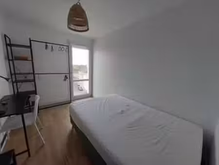 location appartement t1 meublé à vannes (56000) : à louer t1 meublé / 9m² vannes