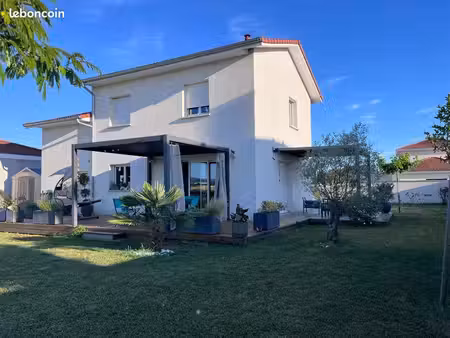 maison 115 m2