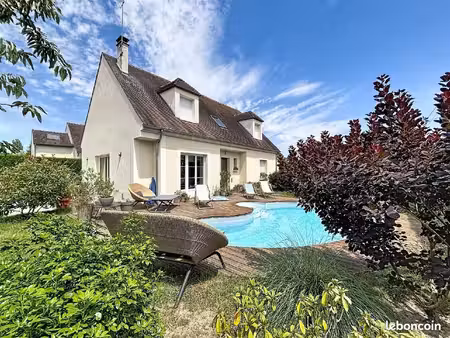 maison 6 pièces 166 m²