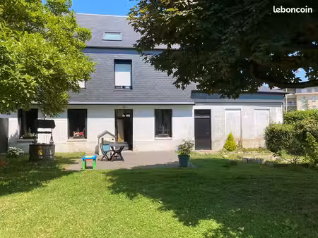 maison 6 pièces 150 m2