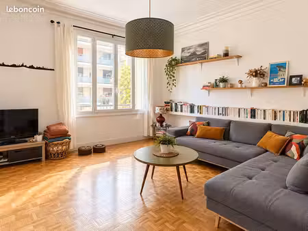 appartement 4 pièces 106 m²