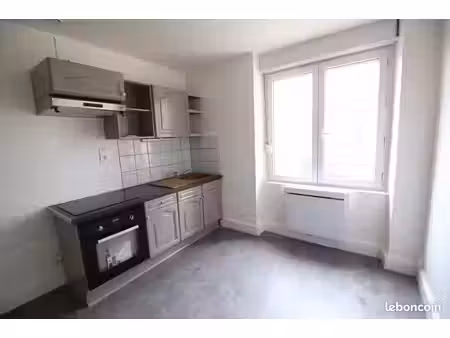appartement f3 bien isolé