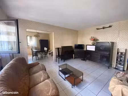 appartement 4 pièces 80 m²