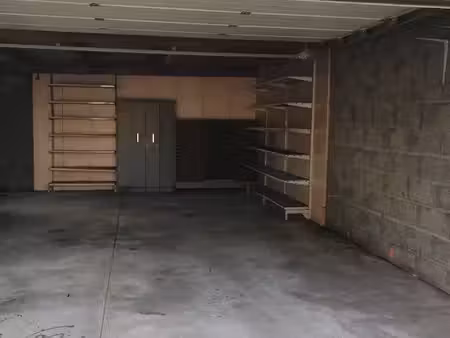 garage  box de stockage