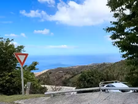 terrain viabilisé avec vue mer 360 sur les hauteurs de bellefontaine
