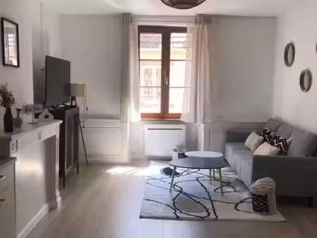 ⭐ beau t2 meublé en hyper‑centre – disponible début octobre