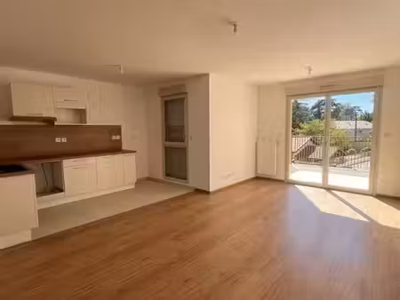 appartement 4 pièces 80 m²