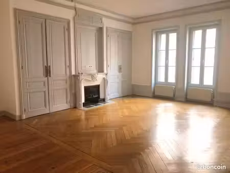 appartement 4 pièces 117 m²