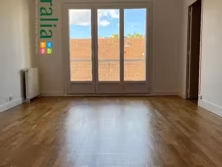 appartement 4 pièces 83 m²