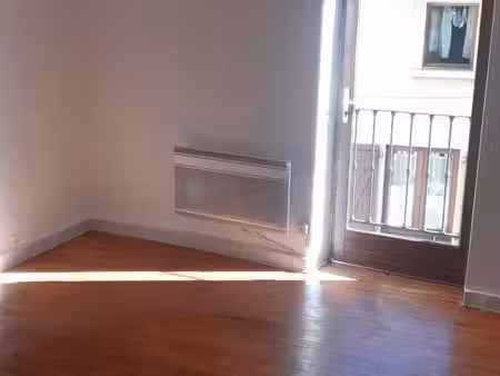 maison de bourg f2