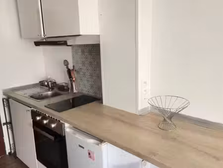 studio rénové à l'année