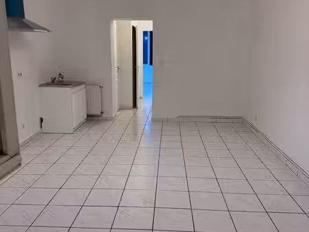 appartement t2 lumineux de 38m2 à 10 min du centre de st etienne