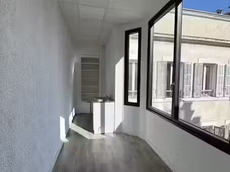 location appartement 4 pièces 80 m² à marseille 6ème (13006)  1 200 €
