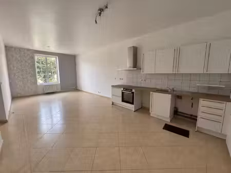 location appartement 3 pièces 68 m² à saint-germain-de-la-grange (78640)