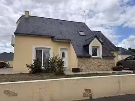 vente maison à plouguenast (22150) : à vendre / 100m² plouguenast