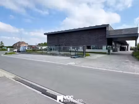 representatief bedrijfscomplex met kantoren  dubbele industriehal  vergaderfaciliteiten  w