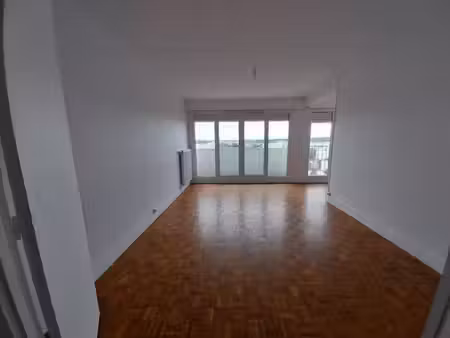 appartement t4