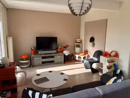 appartement école-valentin 5 pièce(s) 93 m2