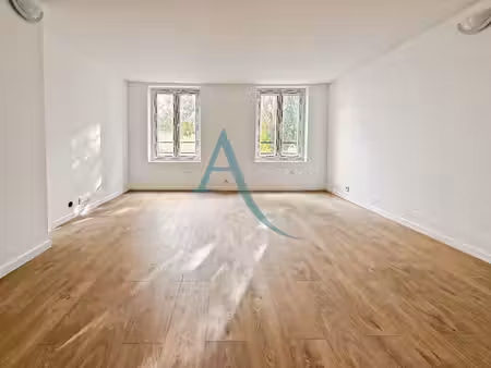 vente appartement 3 pièces  74.19m²  mennecy