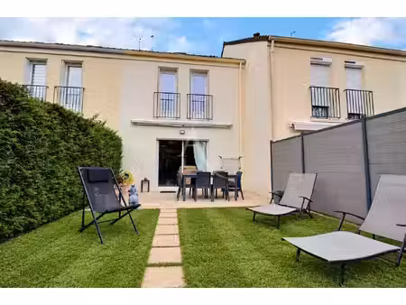 vente maison 5 pièces  92.00m²  élancourt