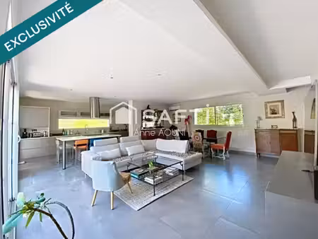 à l’entrée du haillan (33185)  maison contemporaine t6 avec dépendance de 25m2