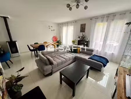 maison 5 pièces - 4 chambres - 138 m2 - dpe c !
