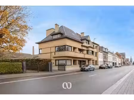 huis te koop in ronse met 6 slaapkamers