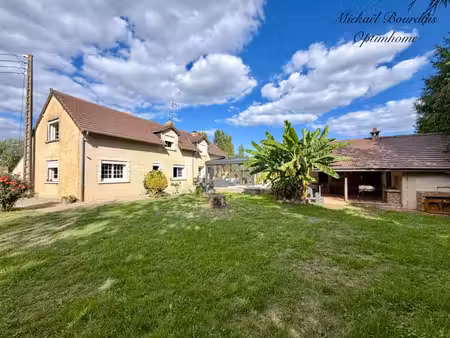 maison de campagne 250 m2 rénovée avec dépendances et parc arboré de 4 500 m