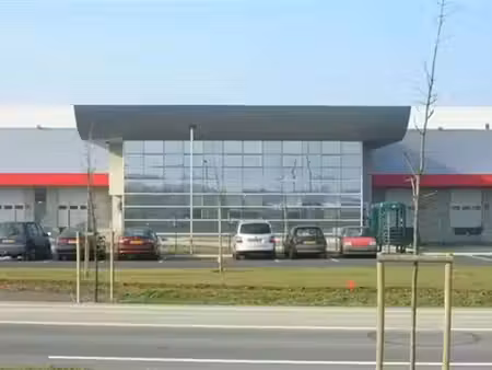 location entrepôt / local d'activités st barthelemy d'anjou 6 082 m²