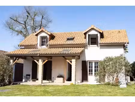 maison à vendre momas 4 pièce(s) 114m2 276 000€