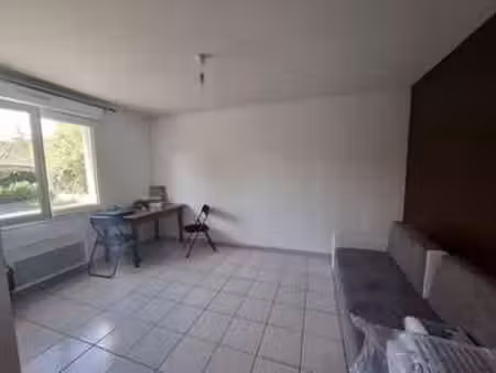 location appartement t1 meublé à bruz (35170) : à louer t1 meublé / 20m² bruz