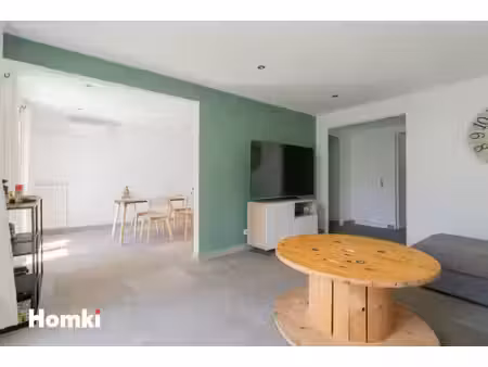 appartement t5 de 85 m² à marseille 13012  boulevard bonniot