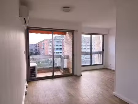 t1 bis loue avec balcon cave rue fonvieillle