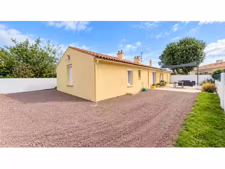 longère 100m2 proche commerces et commodités