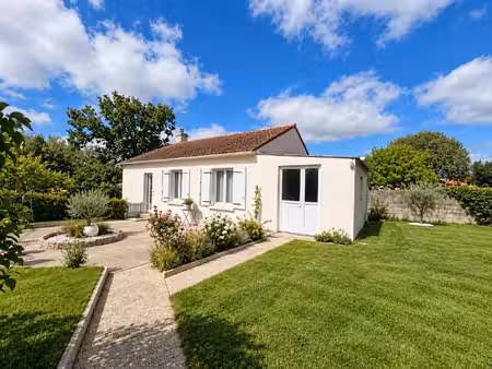 maison sur sous-sol proche commerces et commodités