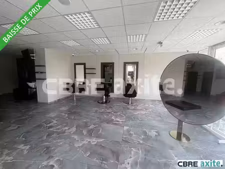 vente commerce la verpillière 151 m²