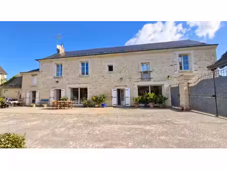 propriété de caractère 3 habitations  dépendances et installations équestres