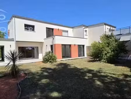 location maison à binic (22520) : à louer / 153m² binic