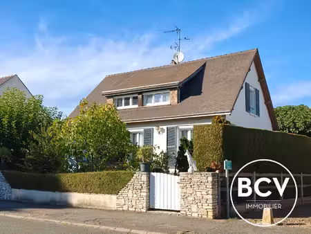 maison luisant 6 pièce(s) 136 m²
