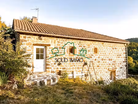 maison traditionnelle de 194 m2 sur la commune de meyras 07380