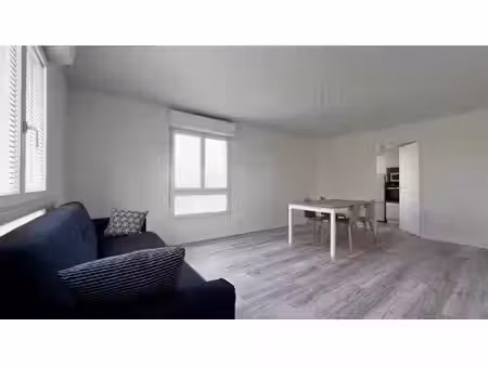 appartement 2 pièces 52 m² à louer corbeil-essonnes 91100 ? | era immobilier