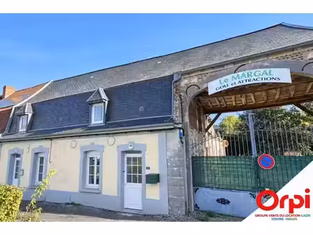 vente immeuble 10 pièces 277.74 m² à lesquielles-saint-germain (02120)  129 900 €