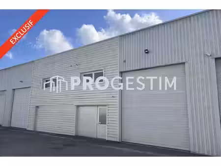 location local d’activités 365m²