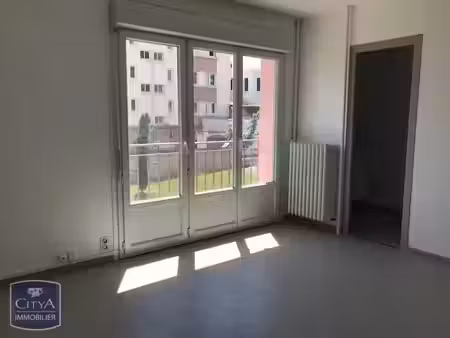 appartement à louer 1 pièce 28.2 m² - châteauroux (36) - 454€