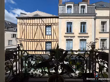 appartement t2 - balcon - laval - hyper centre